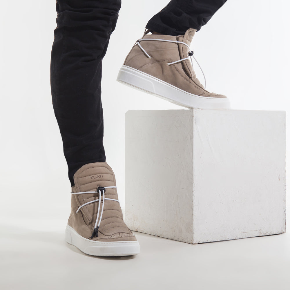 minimal chic mid sneakers made in Italy cream Nabuck